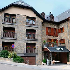 Eth Pomer Hotel Viella